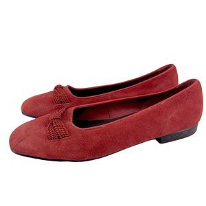 Vintage Unisa Womens Red Suede Flats Slip On Shoes Size 9.5B Roped Bow